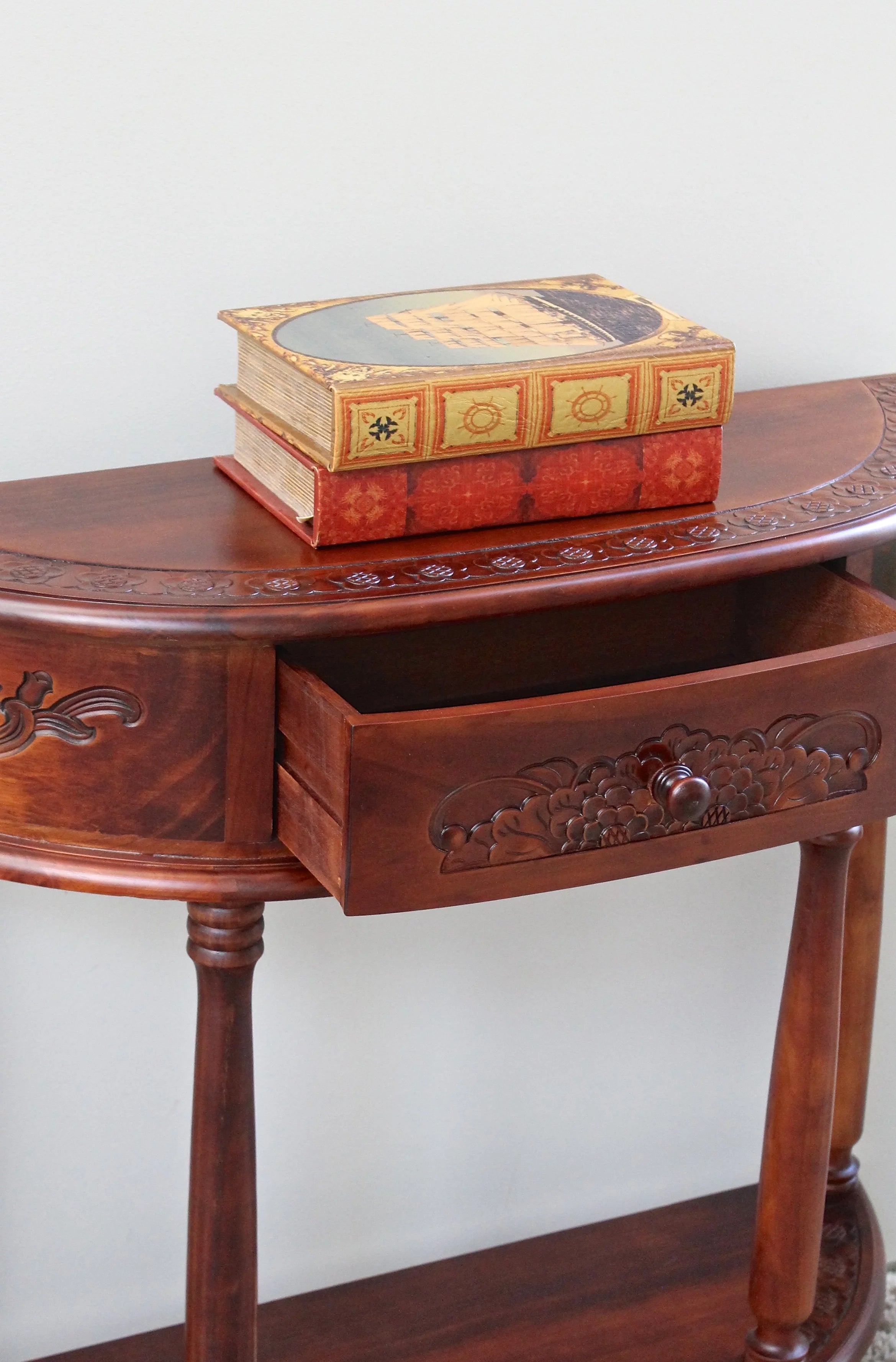 Windsor Carved Wood Half-moon Hall Table - Walnut J362799
