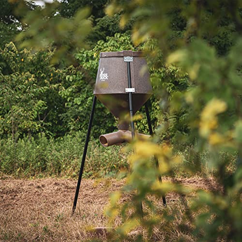 Boss Buck Oversized 350 lb Hunting Tripod Deer Feeder K93096