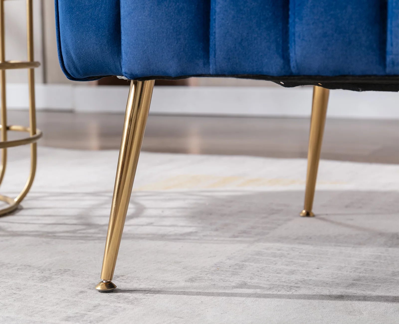 Guyou Velvet Accent Chair, Modern Wingback Armchair with Metal Legs, Navy E69187