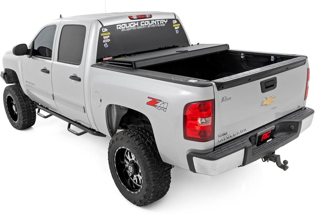 Rough Country Hard Tri-Fold Tonneau Cover for Chevy Silverado 1500 / GMC Sierra 1500 (2007-2013) L938665