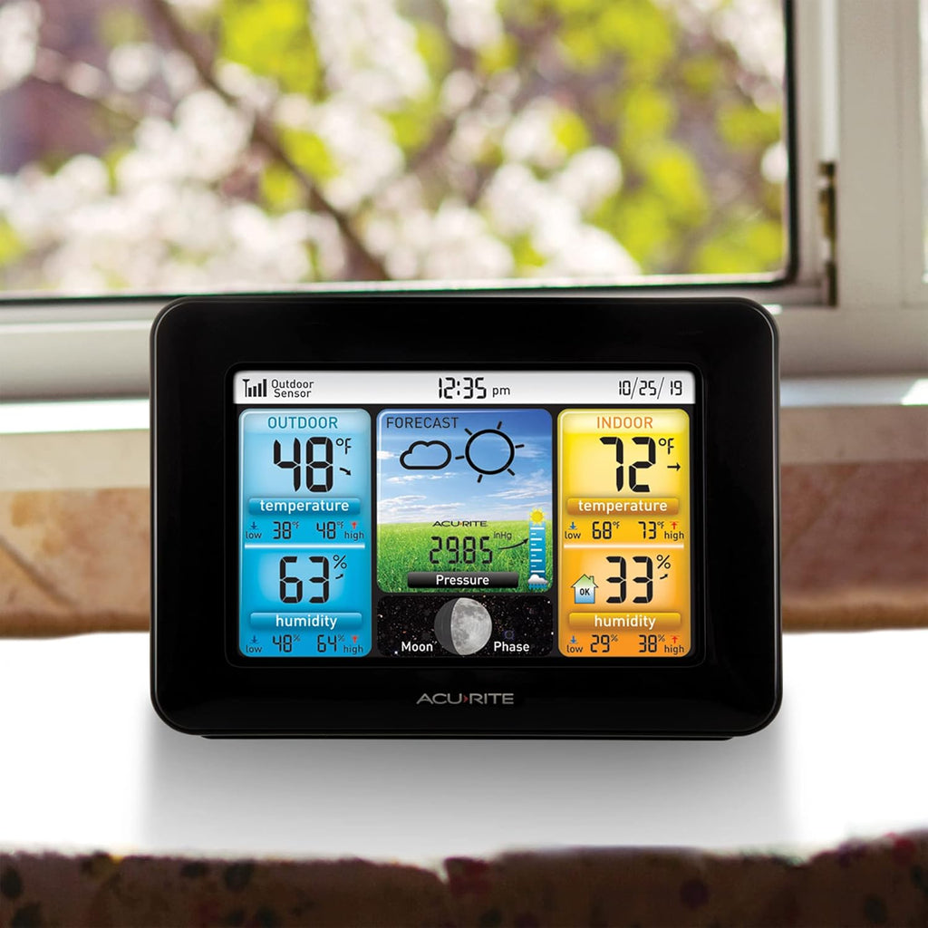 AcuRite Home Weather Station with Indoor Outdoor Thermometer and Solar Radiation Shield I9373