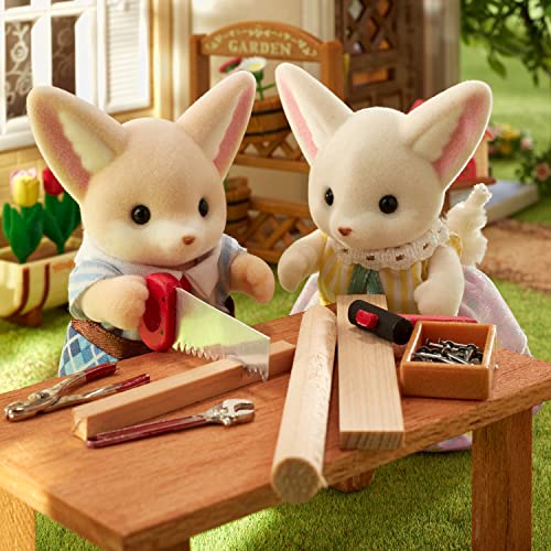 Calico Critters Highbranch Giraffe Family, 4 Collectible Figures V578