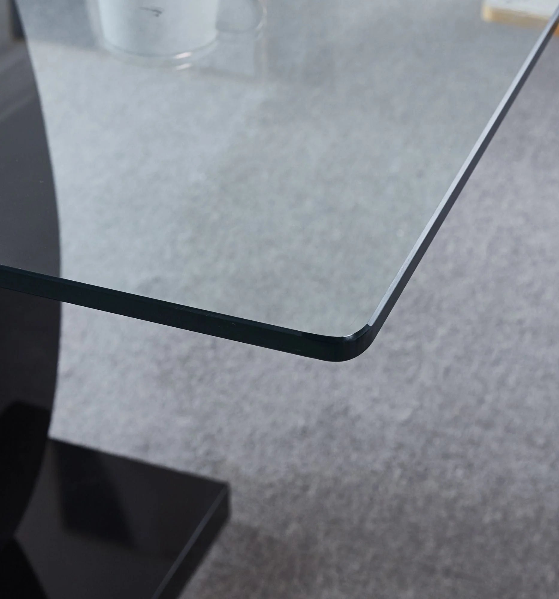 Contemporary Tempered Glass Double Pedestal Dining Table M27036