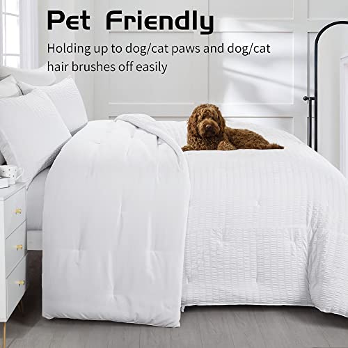 HOMBYS Oversized King Seersucker Comforter Set 128x120, White, 3 Piece D1747
