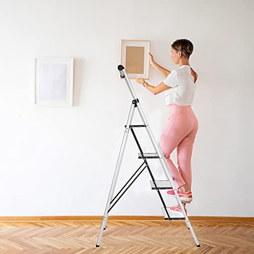 4 Step Ladder, Gold Aluminum Folding Ladder Stool, Non-Slip Treads, 330 Lbs Capacity F7757