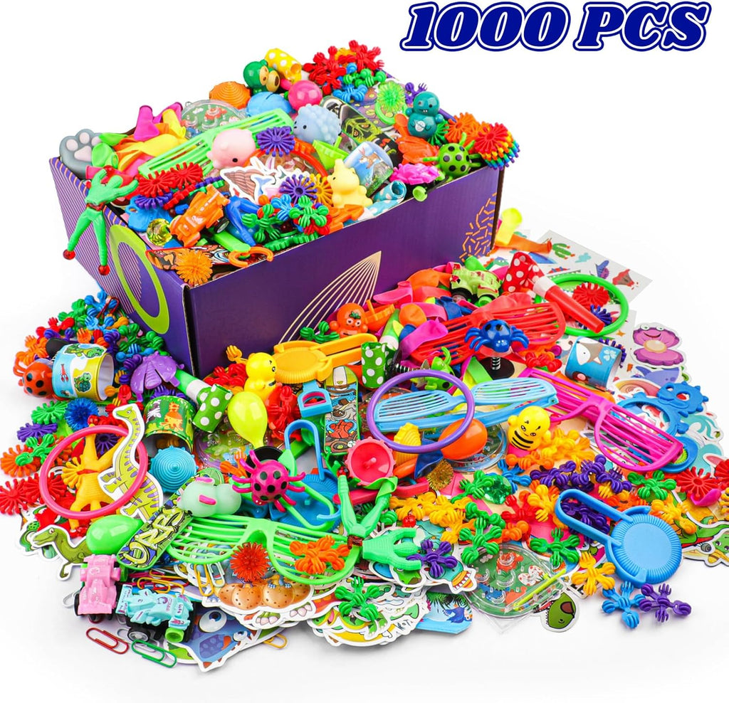 Amy&Benton 1000PCS Carnival Prizes for Classroom Rewards Treasure Box Toys Q662894