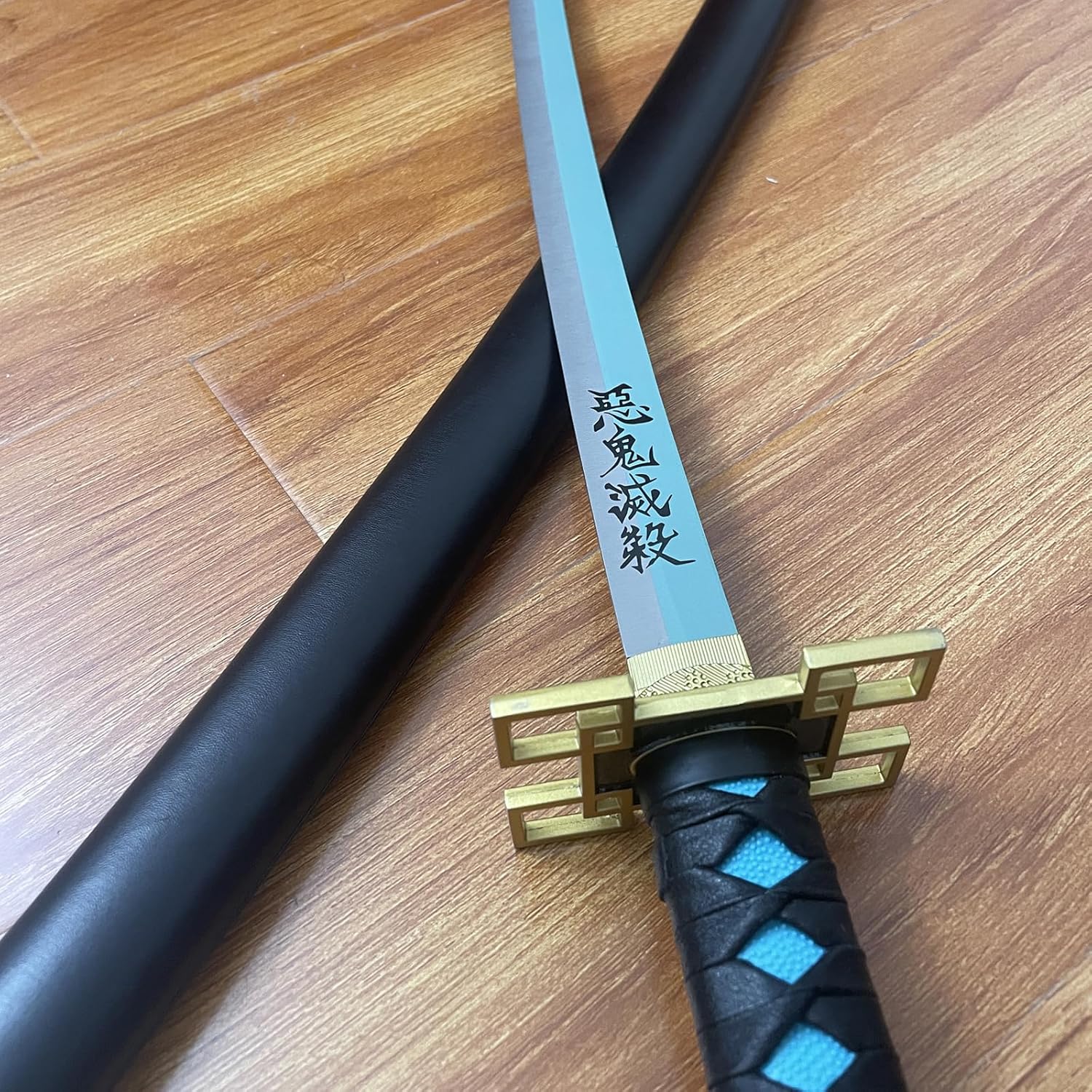 Demon Slayer Sword 40 Inch Tokitou Muichirou Real Metal Katana R954037