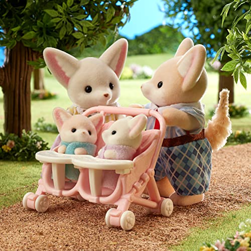 Calico Critters Highbranch Giraffe Family, 4 Collectible Figures V578