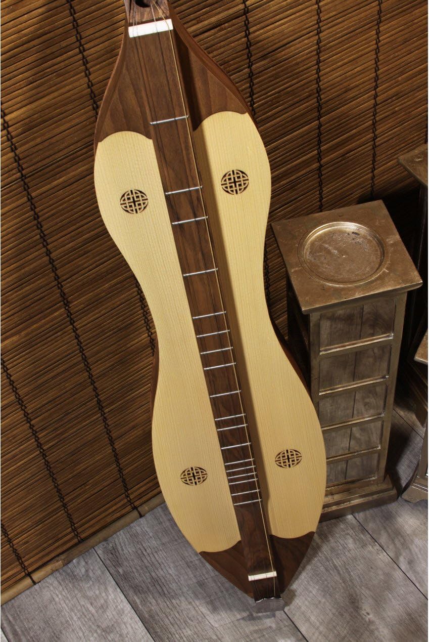 Roosebeck Grace Mountain Dulcimer 4-String Walnut O58800